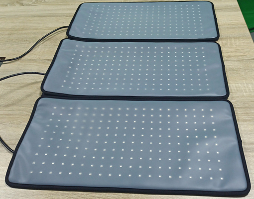 Buy 660nm 850nm Infrared Red LED Light Therapy Machine For Full Body Care online manufacture