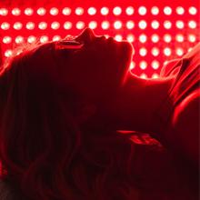 600W Home Ues Near Infrared LED Light Therapy Device Aluminum Alloy 2